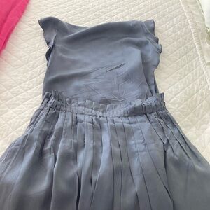 Chic Gray Silk Mini skirt & top XS